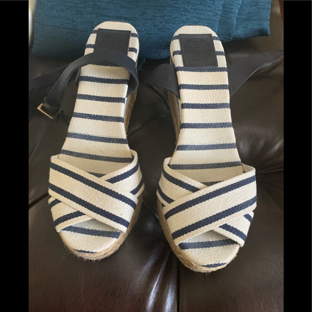Super flirty Tory Burch espadrille sandal!  Sz 10